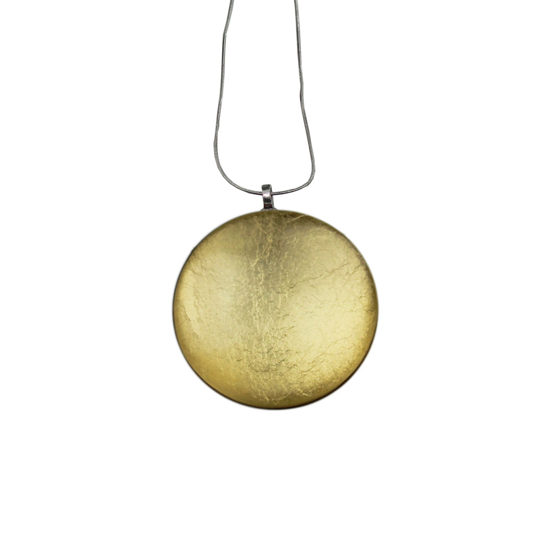 ASTRE MONOCOLOR LARGE CIRCLE PENDANT ON A CHAIN NECKLACE - F016