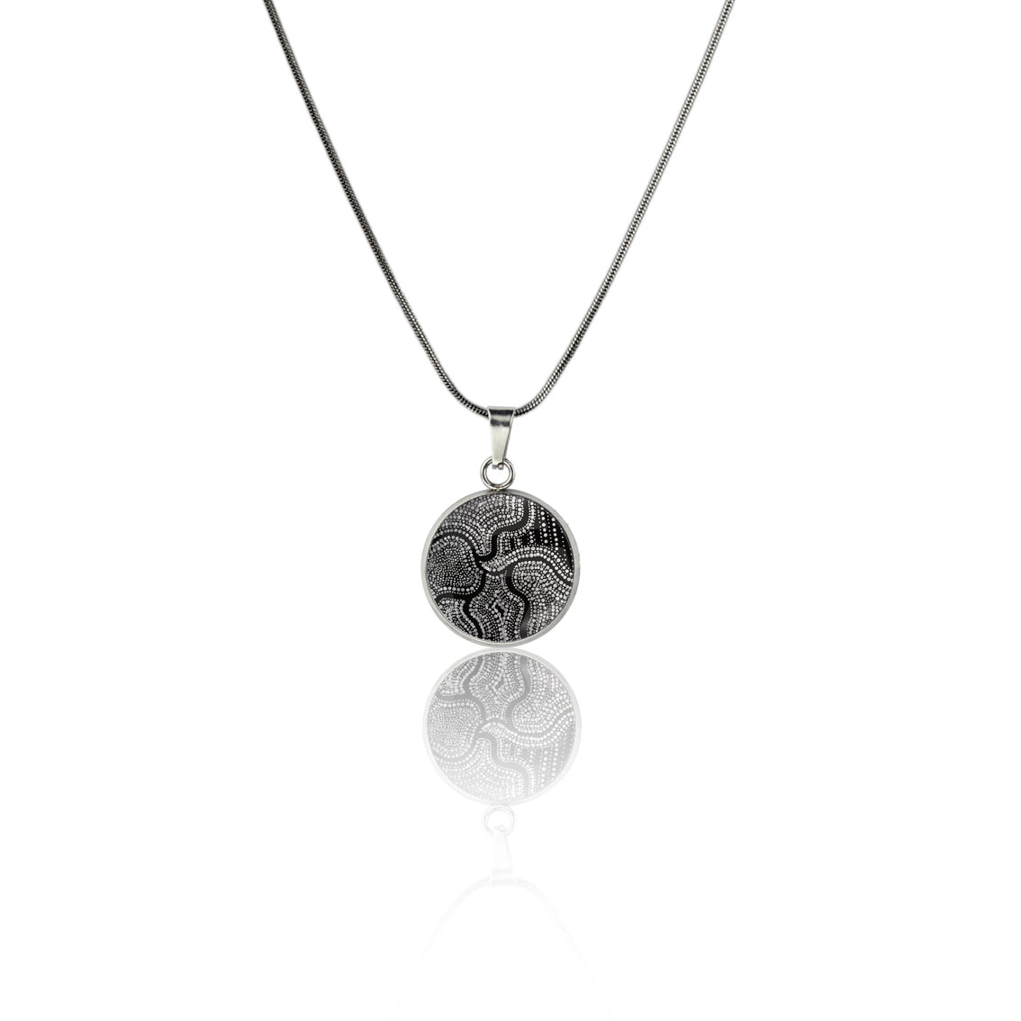 ATHENA BLACK AND WHITE XS CIRCLE PENDANT ON A CHAIN NECKLACE - M002S - on Satchel