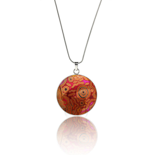 BESS ORANGE CORAL PINK CIRCLE PENDANT ON A CHAIN NECKLACE - M080S - on Satchel