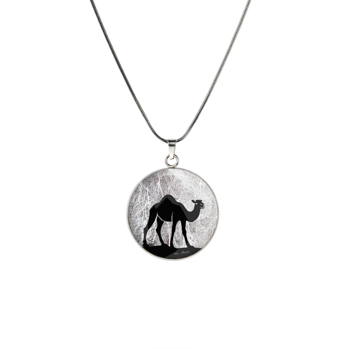 CAMEL CIRCLE PENDANT ON A CHAIN NECKLACE - MFY406 - in Circle Box