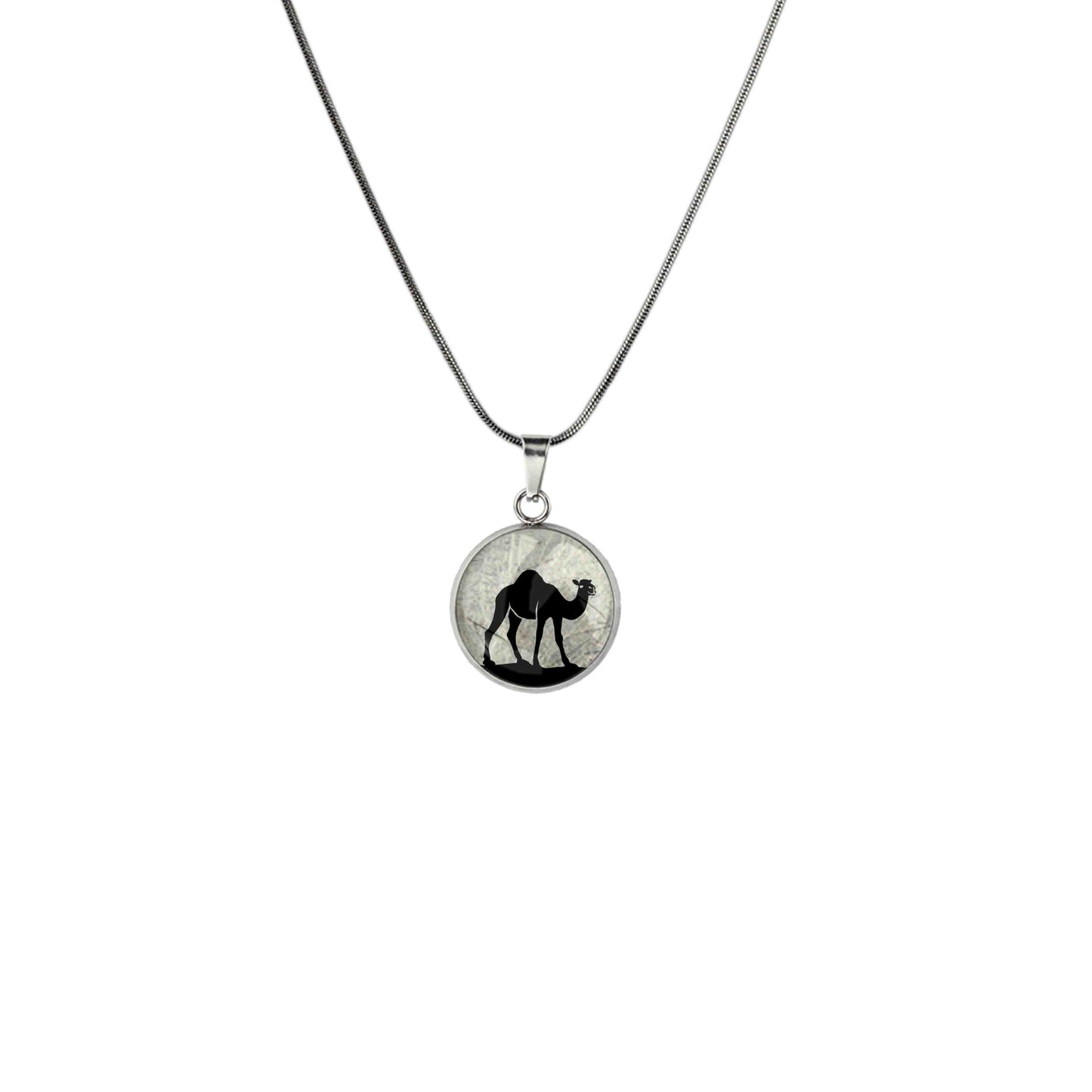 CAMEL XS CIRCLE PENDANT ON A CHAIN NECKLACE - MFY405 - in Circle Box