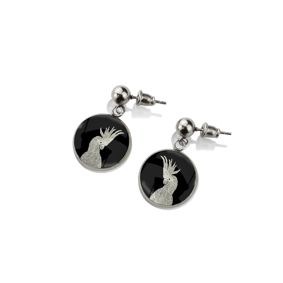 COCKATOO CLOSE-UP DANGLE DROP CIRCLE EARRINGS - MFY228 - in Circle Box