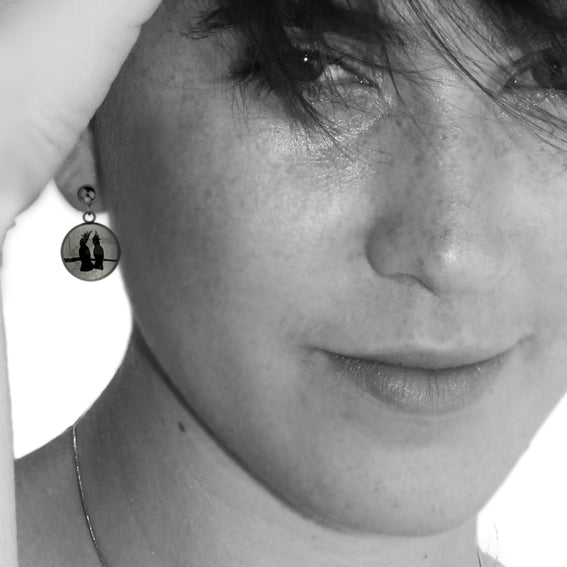 COCKATOO COUPLE DANGLE DROP CIRCLE EARRINGS - MFY227S - on Satchel