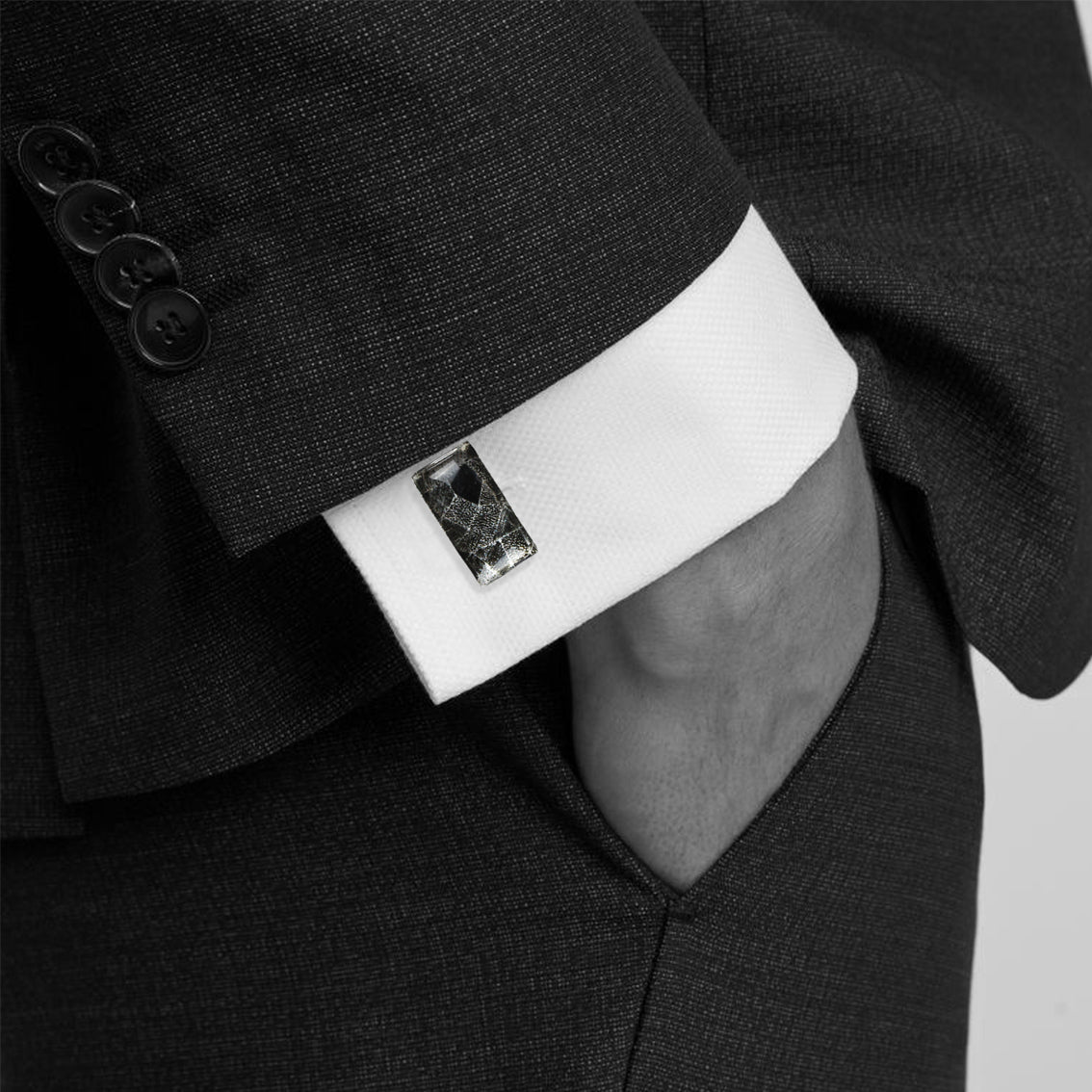 CORINNE SILVER AND BLACK ELEGANT CUFFLINKS - SD264