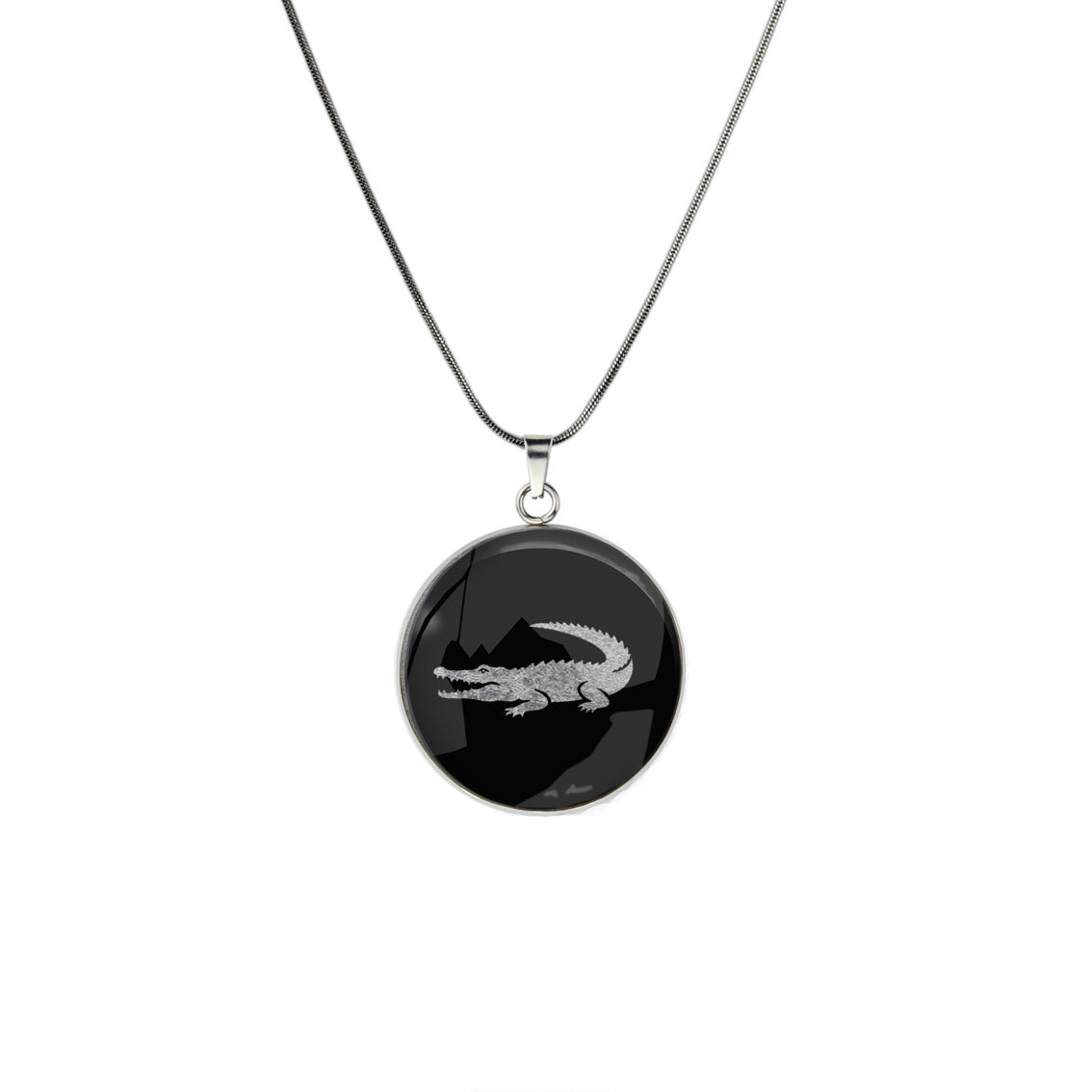CROCODILE CIRCLE PENDANT ON A CHAIN NECKLACE - MFY193S - on Satchel