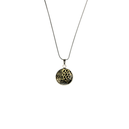 ELSIE GOLD AND BLACK XS CIRCLE PENDANT ON A CHAIN NECKLACE - SD223 - in Circle Box