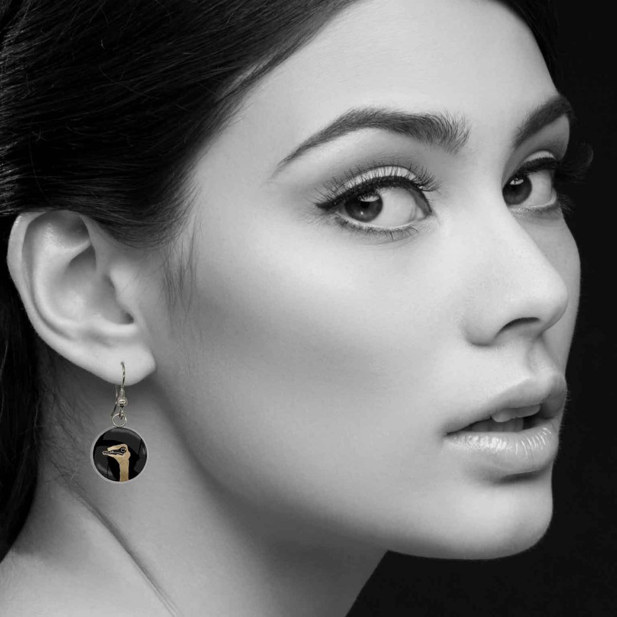 EMU CLOSE-UP DANGLE DROP CIRCLE EARRINGS - MFY217S - on Satchel
