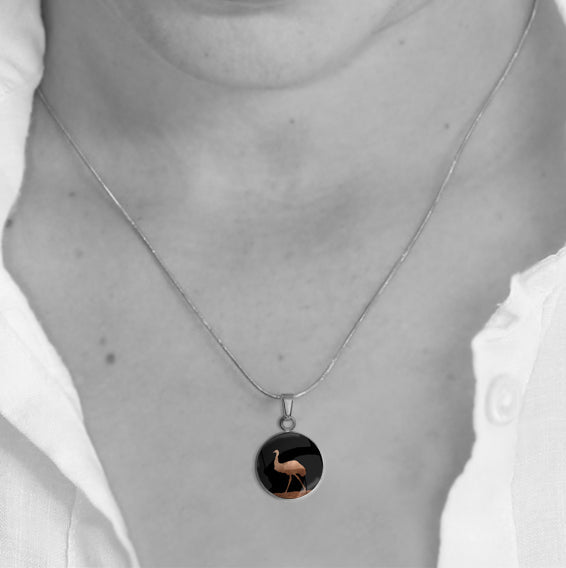 EMU XS CIRCLE PENDANT ON A CHAIN NECKLACE - MFY219 - in Circle Box