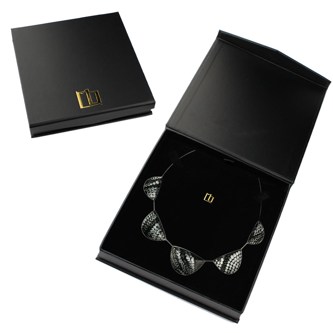 FABRIANNE SILVER AND BLACK ADJUSTABLE NECKLACE - SD354