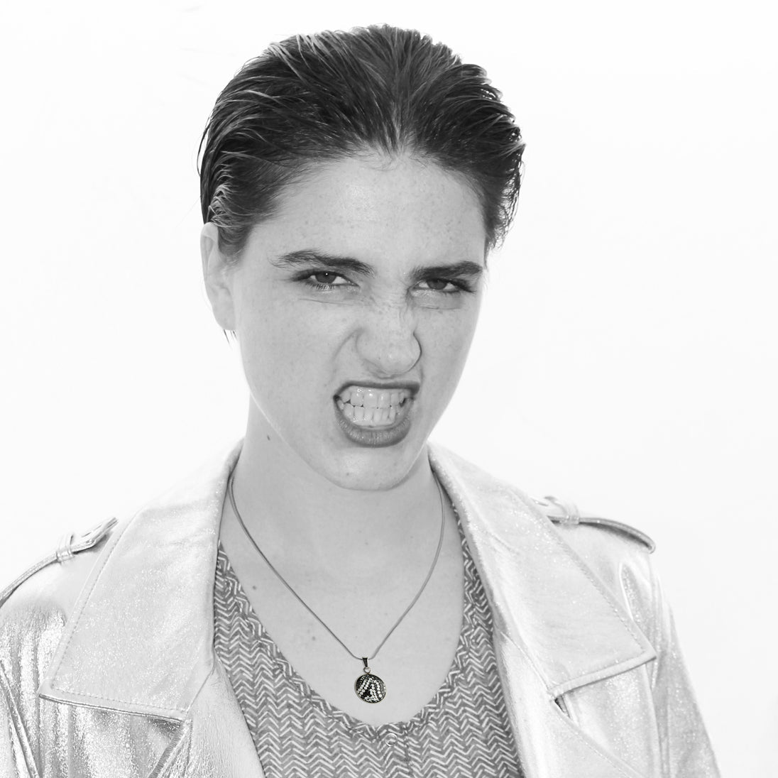 FABRIANNE SILVER AND BLACK XS CIRCLE PENDANT ON A CHAIN NECKLACE - SD350S - on Satchel