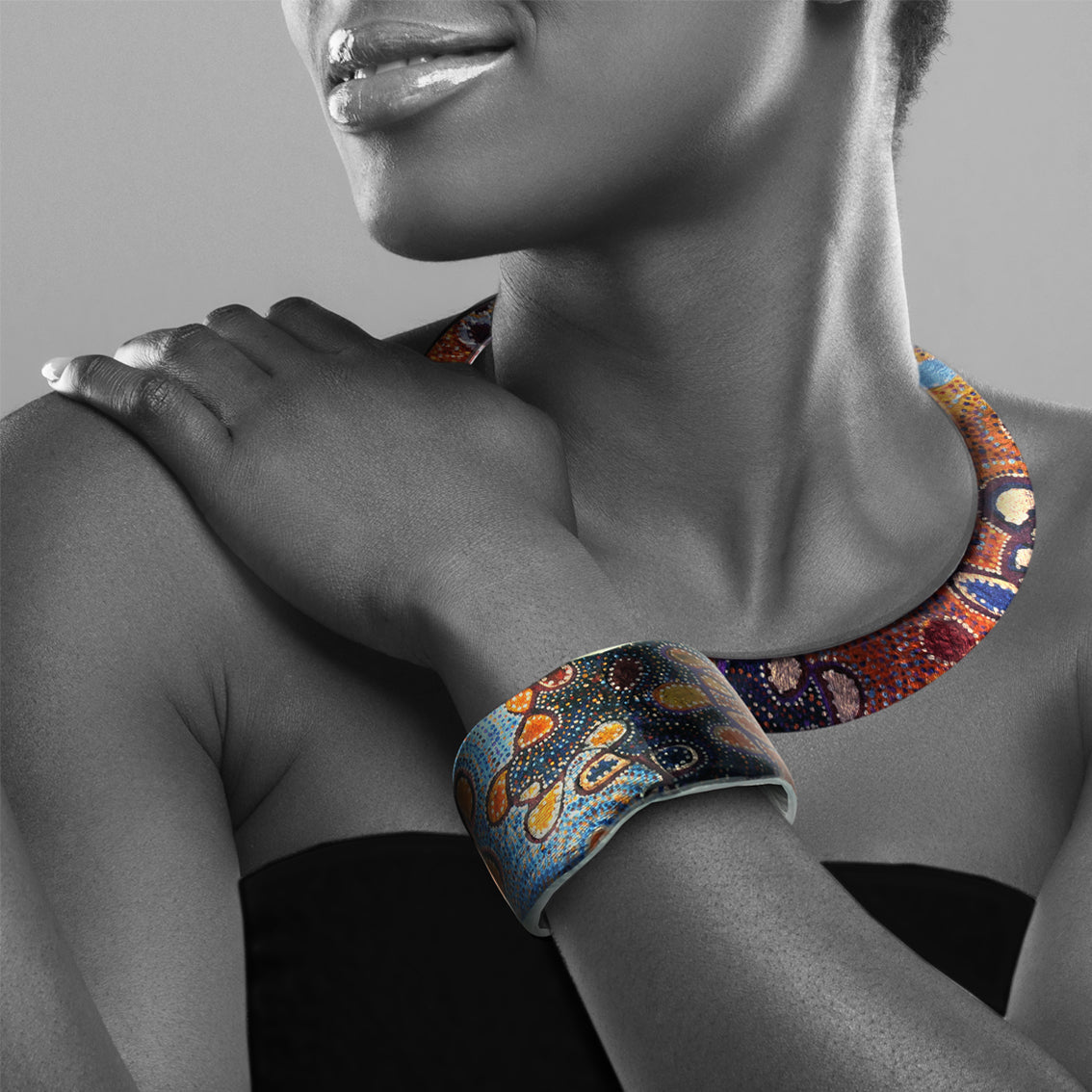 GAYLE ORANGE ADJUSTABLE STATEMENT BRACELET - SD016