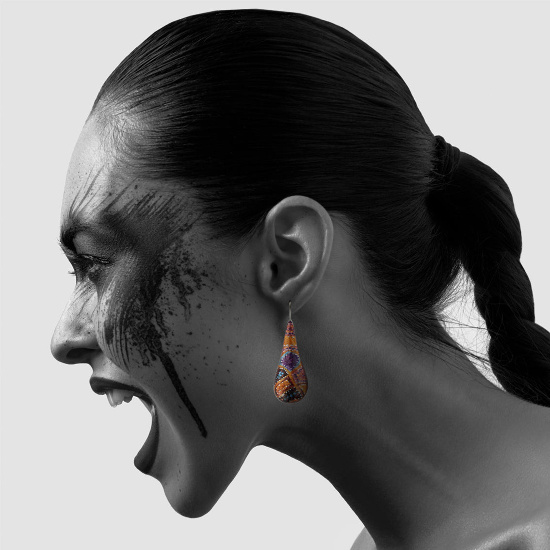 DANDLE DROP GAYLE LARGE ORANGE EARRINGS - SD004