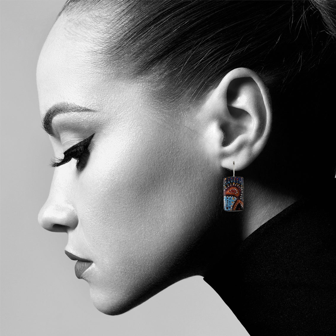 DANDLE DROP GAYLE SMALL RECTANGLE ORANGE EARRINGS - SD002