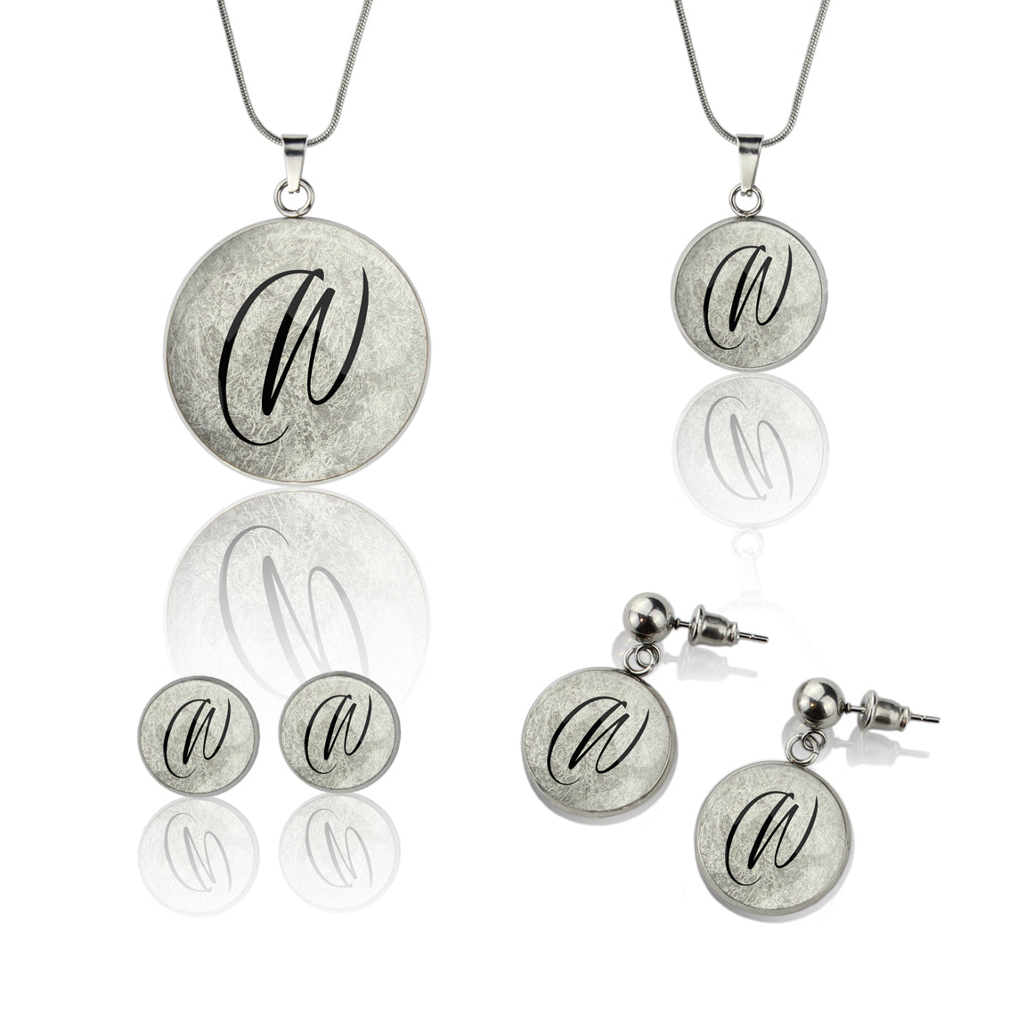 INITIAL XS CIRCLE PENDANT ON A CHAIN NECKLACE - MFY95S - on Satchel