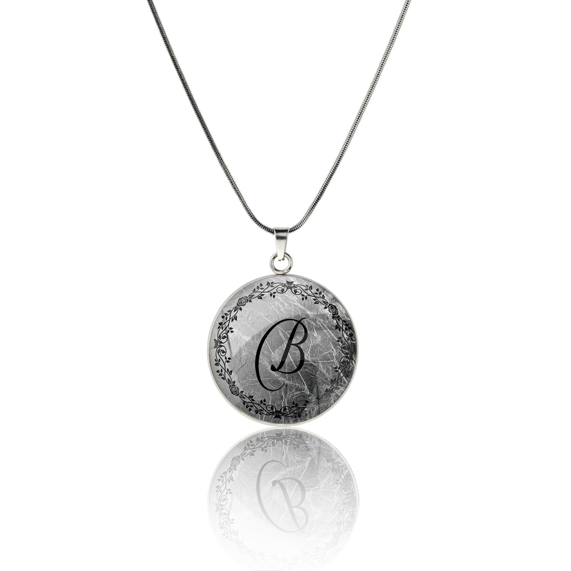 INITIAL CIRCLE PENDANT ON A CHAIN NECKLACE - MFY96 - in Circle Box