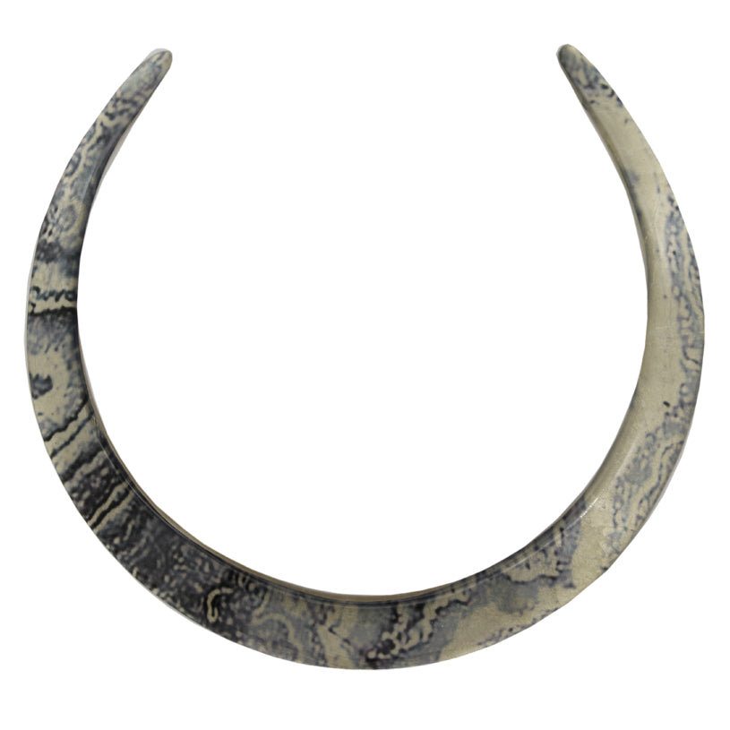 INSPIRED BY NATURE SYDNEY SANDSTONE ADJUSTABLE FITTED NECKLACE - D806