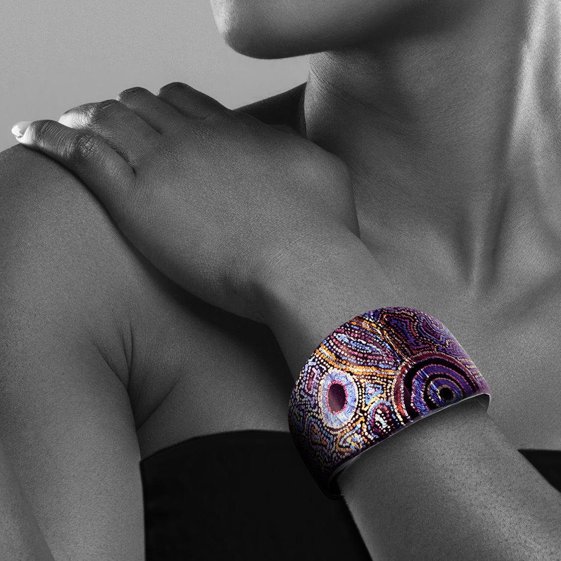 JOY PURPLE ADJUSTABLE STATEMENT BRACELET - SD101