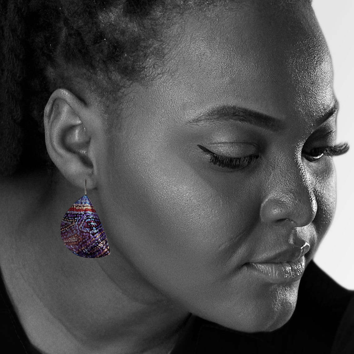 DANDLE DROP JOY MOON SHAPE PURPLE EARRINGS - SD087