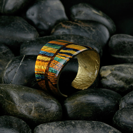 JUDY BRIGHT COLORS ADJUSTABLE STATEMENT BRACELET - D351