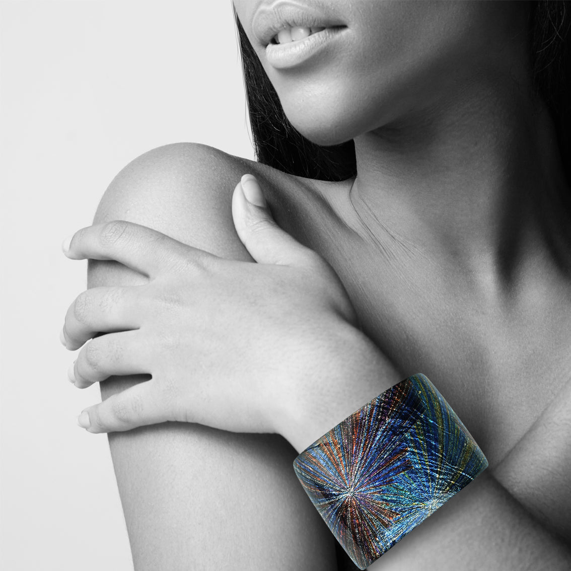 WOMAN SEA STORY BLUE ADJUSTABLE STATEMENT BRACELET - SD324