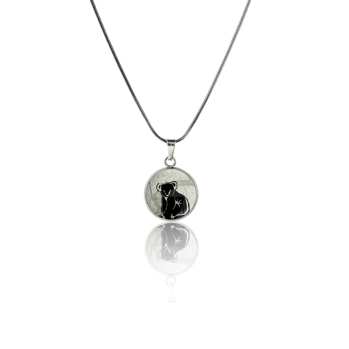 KOALA XS CIRCLE PENDANT ON A CHAIN NECKLACE - MFY239S - on Satchel