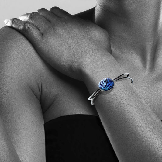 KIRSTY MINA BLUE DOUBLE WIRE BANGLE - B110