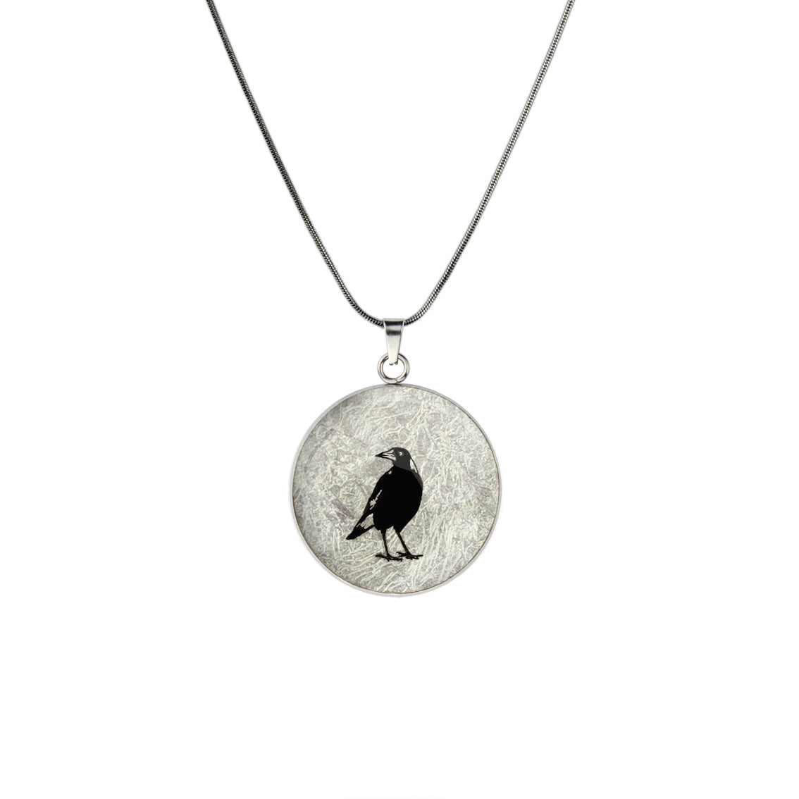 MAGPIE CIRCLE PENDANT ON A CHAIN NECKLACE - in Circle Box