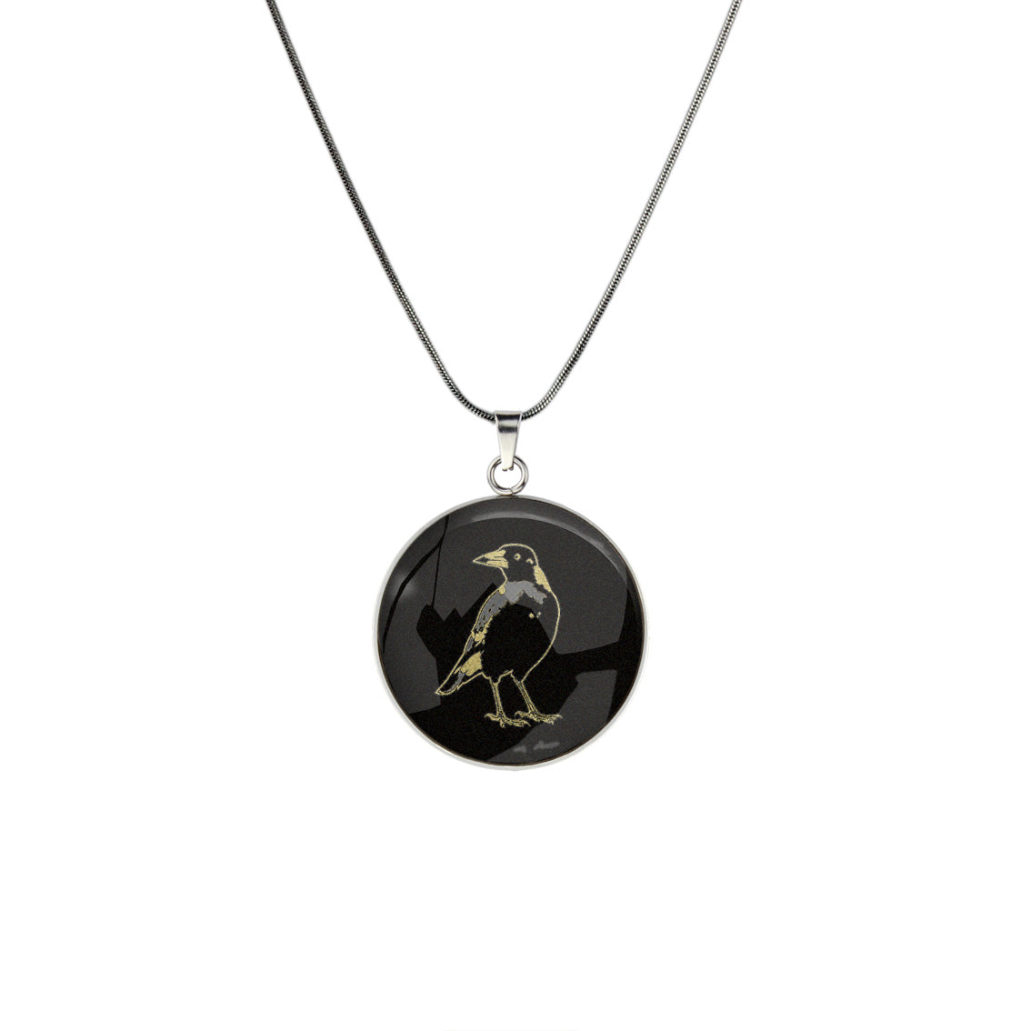 MAGPIE CIRCLE PENDANT ON A CHAIN NECKLACE - in Circle Box