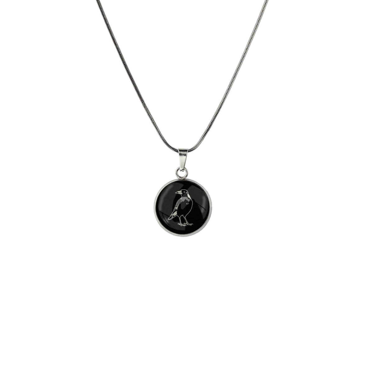 MAGPIE XS CIRCLE PENDANT ON A CHAIN NECKLACE - on Satchel