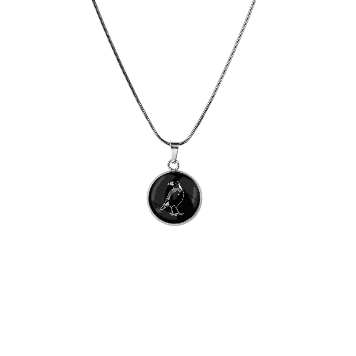 MAGPIE XS CIRCLE PENDANT ON A CHAIN NECKLACE - on Satchel