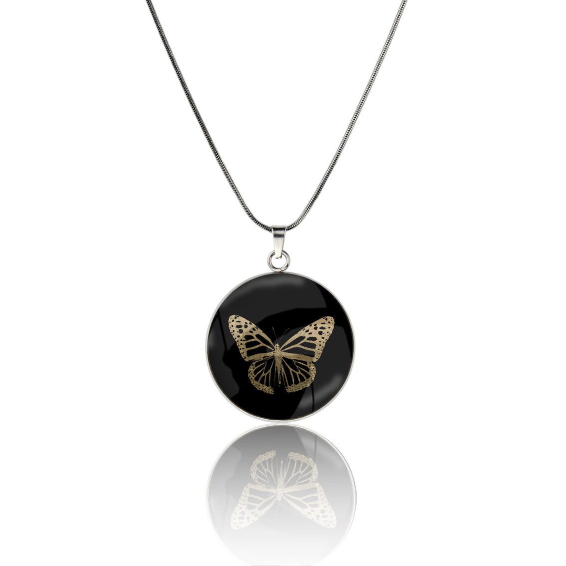 BUTTERFLY CIRCLE PENDANT ON A CHAIN NECKLACE - MFY257S - on Satchel