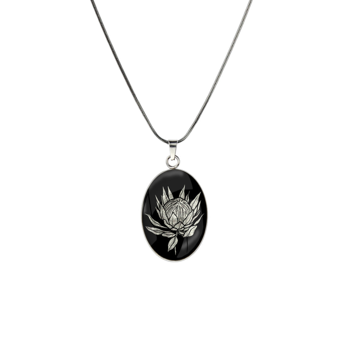 AUSTRALIAN NATIVE FLORA - PROTEA SUGARBUSH OVAL CIRCLE PENDANT ON A CHAIN NECKLACE - D926 - in Circle Box
