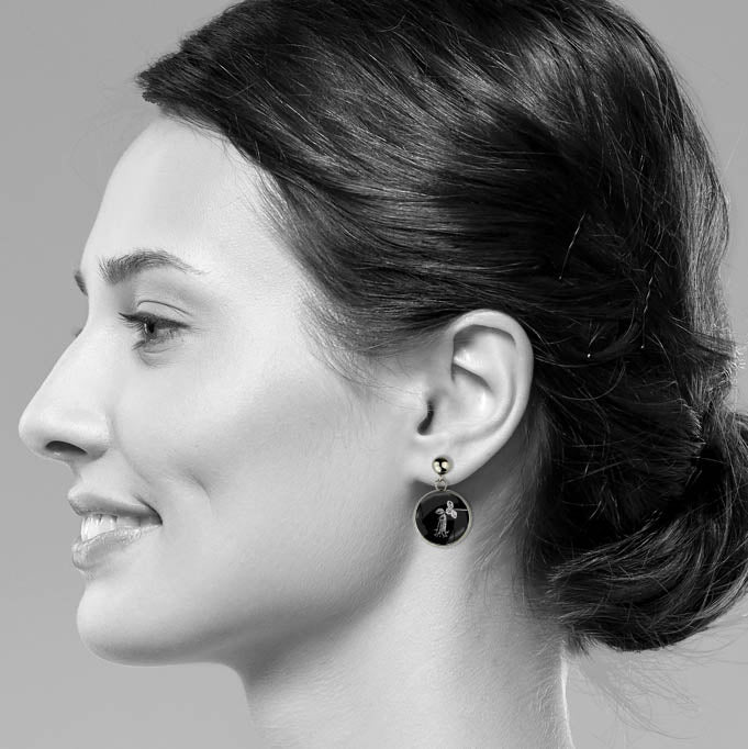 AUSTRALIAN NATIVE FLORA - CANBERRA BELLS TELOPEA CIRCLE EARRINGS - D860 - in Circle Box