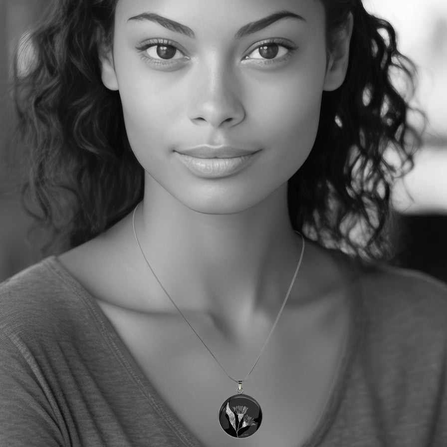 AUSTRALIAN NATIVE FLORA - EUCALYPTUS GUMTREE FLOWER CIRCLE PENDANT ON A CHAIN NECKLACE - D871S - on Satchel