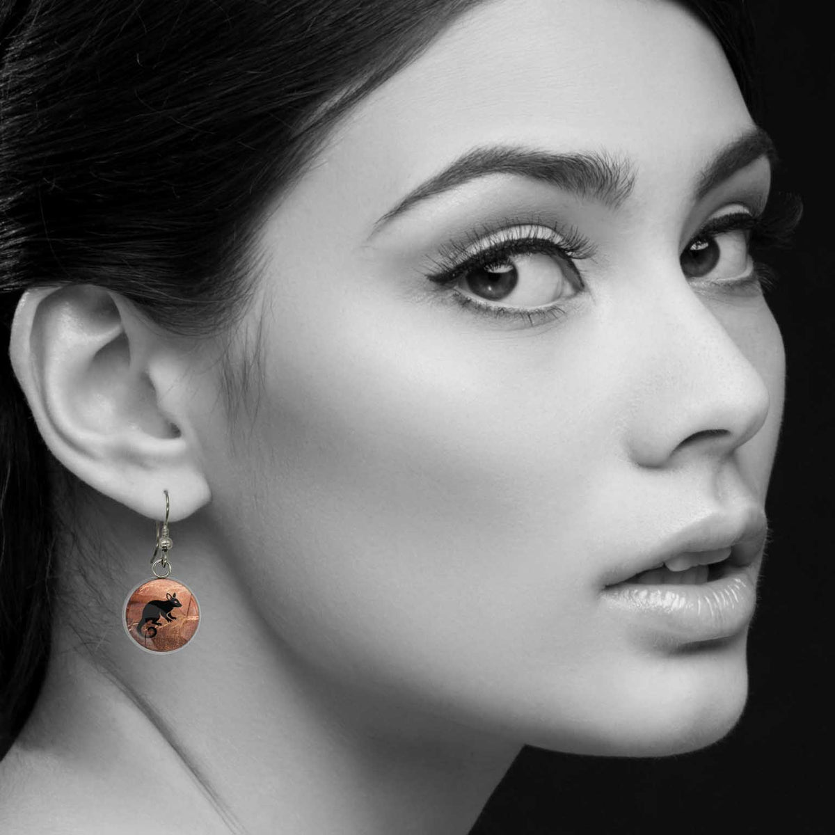 POSSUM DANGLE DROP CIRCLE EARRINGS - in Circle Box