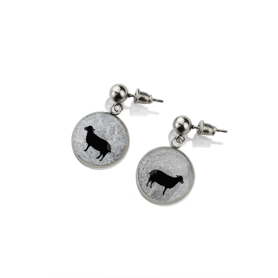 SHEEP DANGLE DROP CIRCLE EARRINGS - in Circle Box