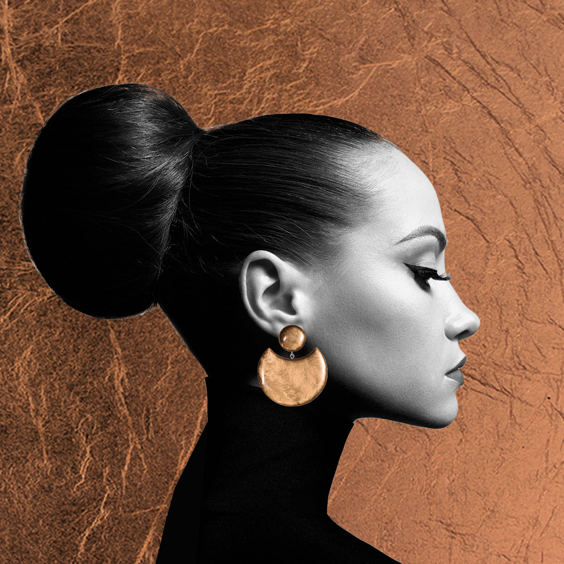 MOON ECLIPSE MEDIUM STATEMENT EARRINGS - ST008