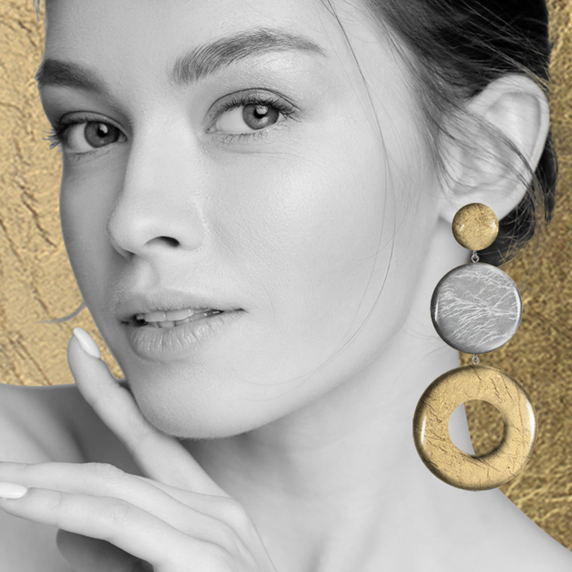 ASTRE TRIPLE OPEN  DISC STATEMENT EARRINGS - ST053