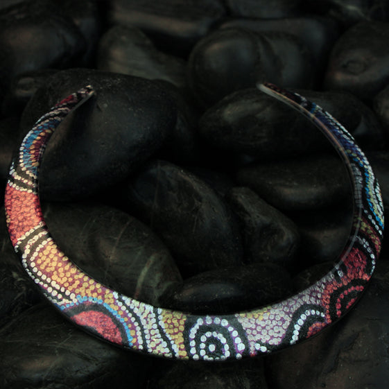 OTTO BUSH TOMATO RED AND BLUE ADJUSTABLE FITTED NECKLACE - D456