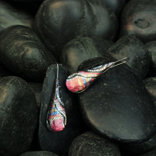 OTTO BUSH TOMATO RED AND BLUE DANGLE DROP LARGE M EARRINGS - D455