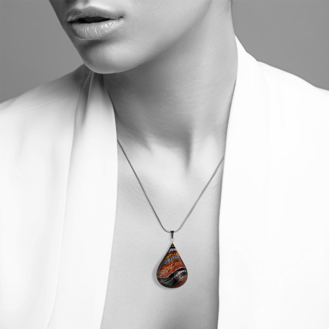 OTTO STAR ORANGE ADJUSTABLE DOMED DROP PENDANT ON A CHAIN NECKLACE - SD201