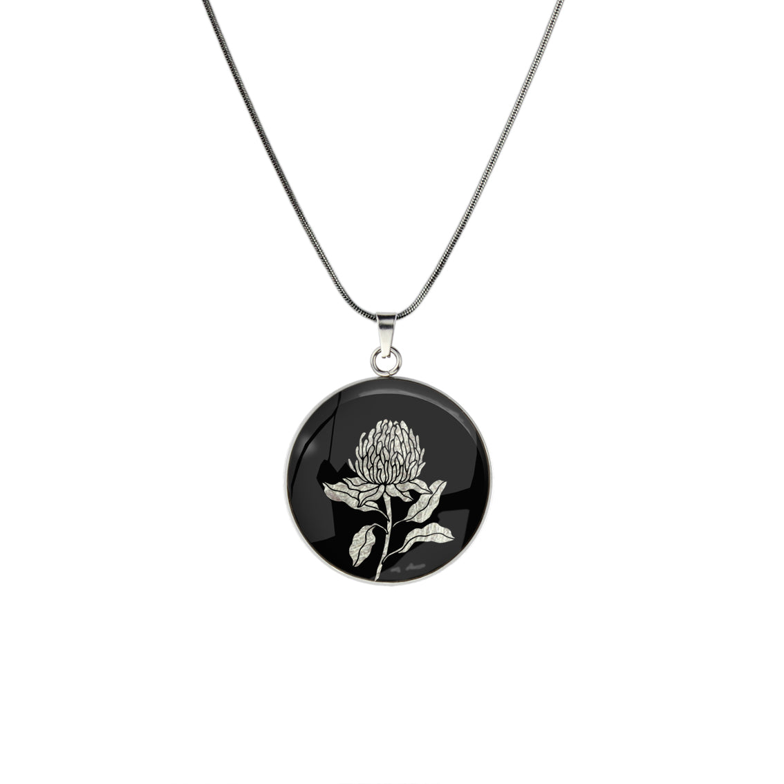 AUSTRALIAN NATIVE FLORA - WARATAH TELOPEA CIRCLE PENDANT ON A CHAIN NECKLACE  - D935 - in Circle Box