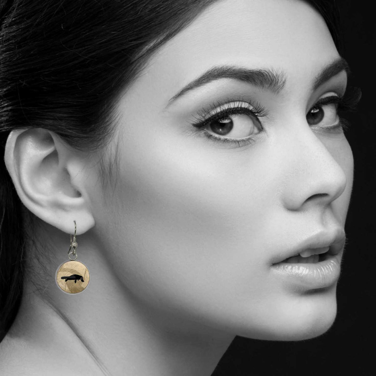 PLATYPUS DANGLE DROP CIRCLE EARRINGS - MFY182S - on Satchel
