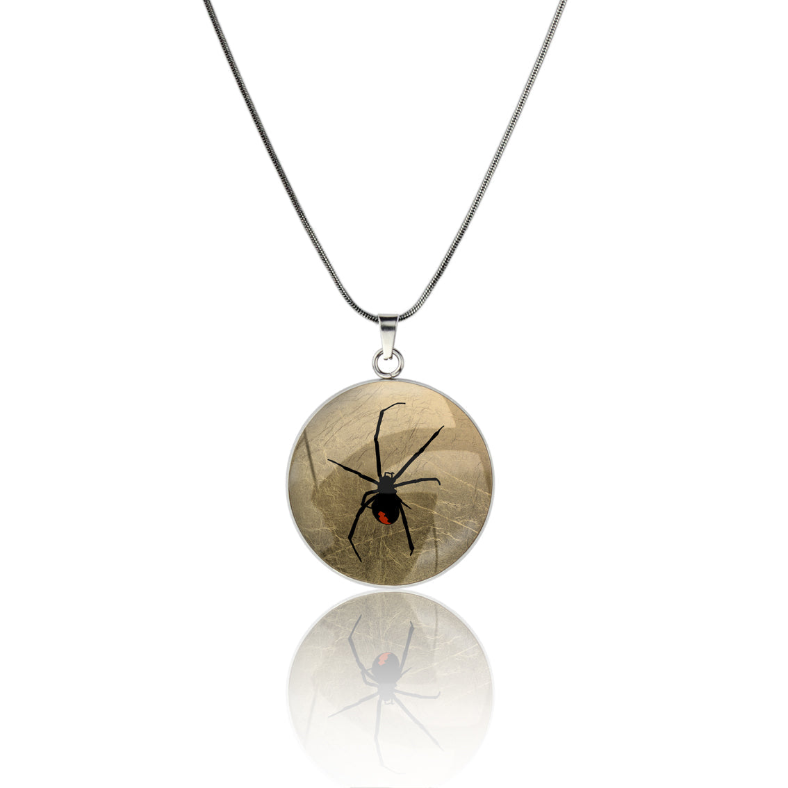 REDBACK CIRCLE PENDANT ON A CHAIN NECKLACE - MFY201S - on Satchel