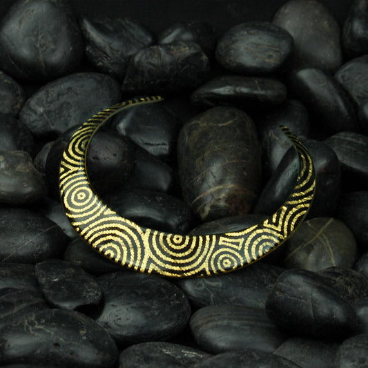 SARAH GOLD AND BLACK ADJUSTABLE FITTED NECKLACE - D228