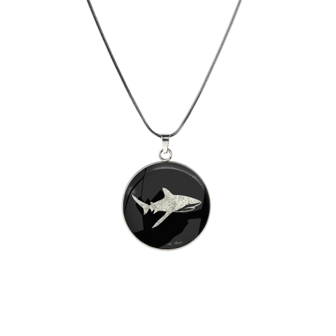 SHARK CIRCLE PENDANT ON A CHAIN NECKLACE - MFY273 - in Circle Box