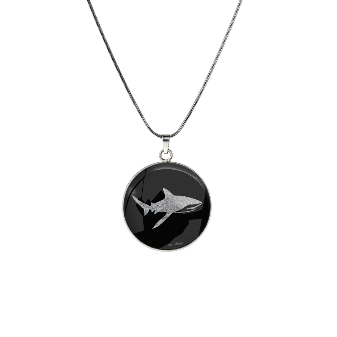 SHARK CIRCLE PENDANT ON A CHAIN NECKLACE - MFY273 - in Circle Box