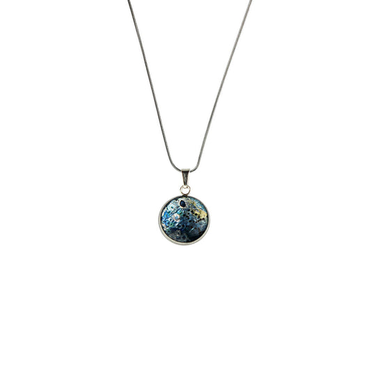 BRUSH BLUE XS CIRCLE PENDANT ON A CHAIN NECKLACE - SD156 - in Circle Box