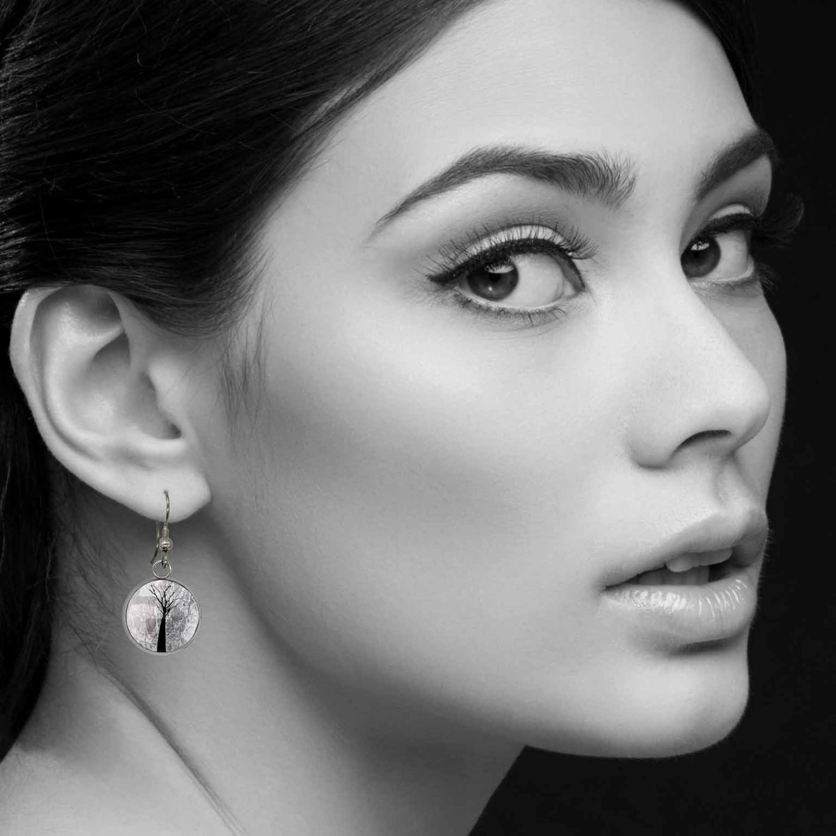 TREE OF LIFE DANGLE DROP EARRINGS - M066 - in Circle Box