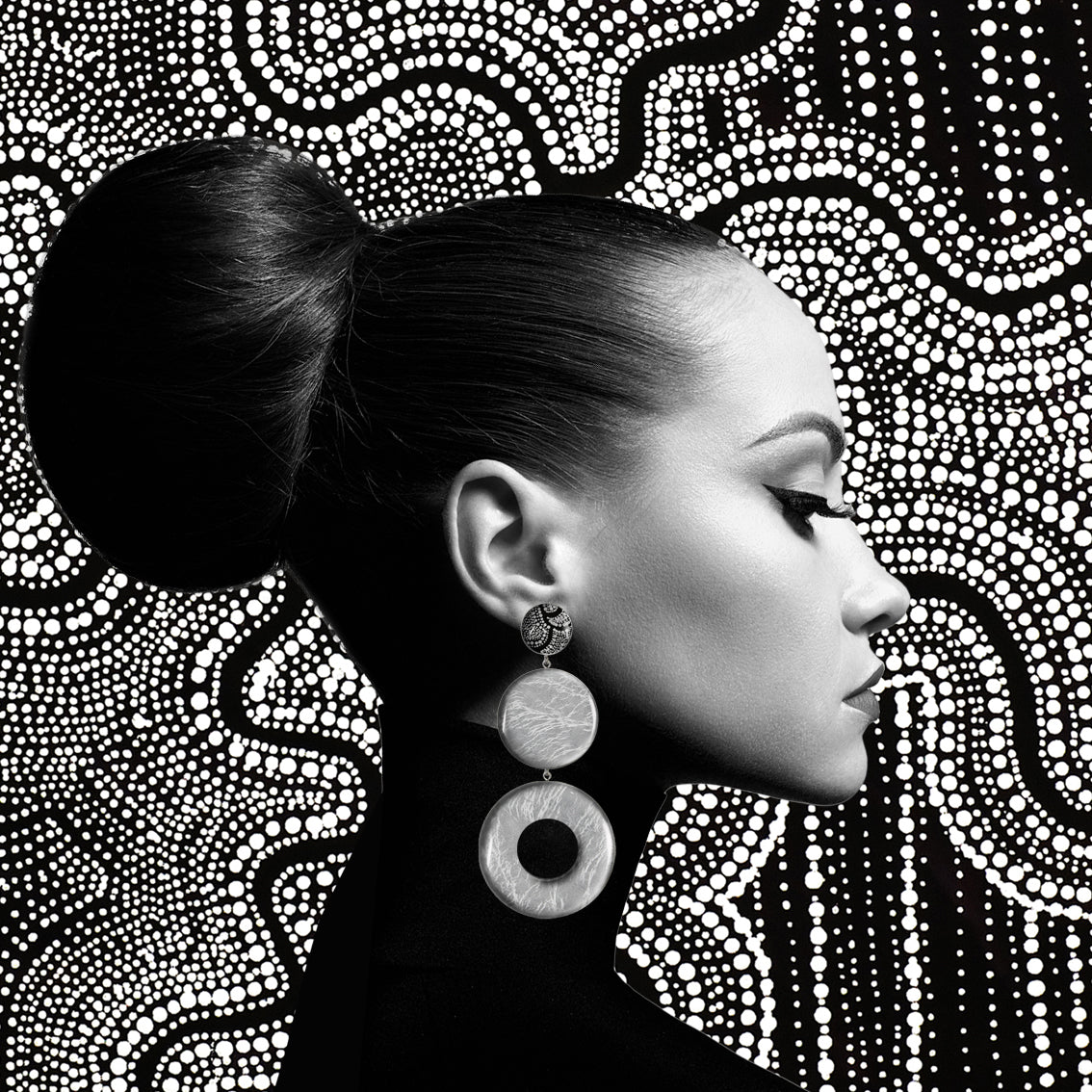 ATHENA TRIPLE OPEN  DISC STATEMENT EARRINGS - ST052